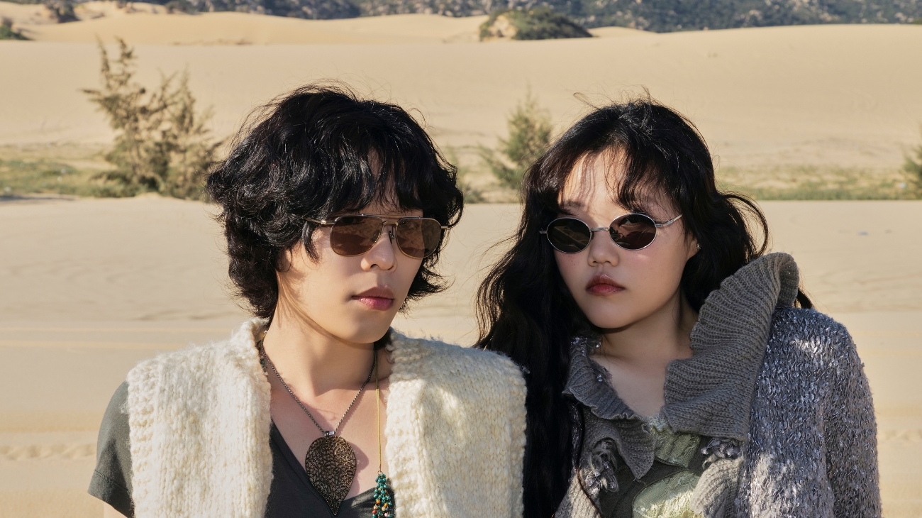 AKMU