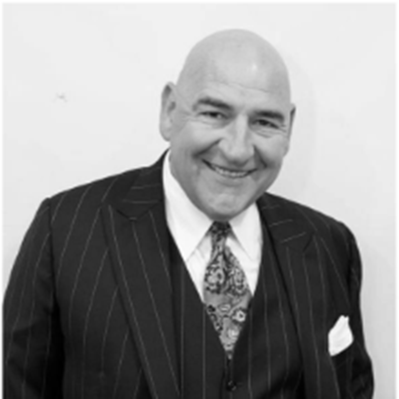 Headshot of Bill Kusznirczuk.